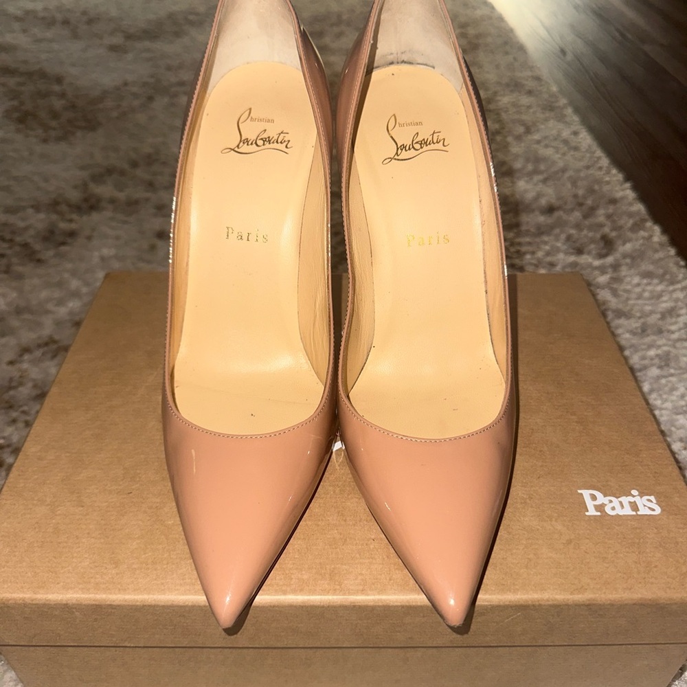 Christian Louboutin Beige Heels
